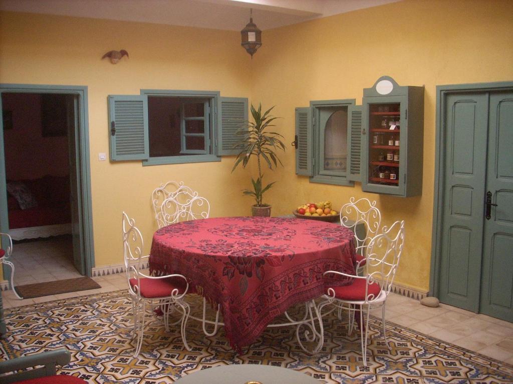 Bed and Breakfast Dar Beldi Уалидия Номер фото